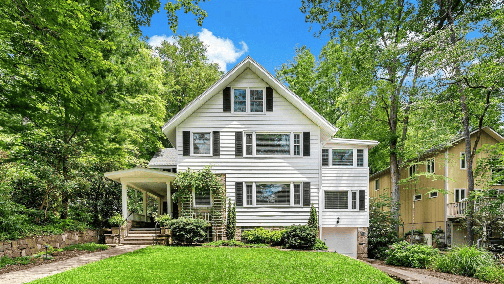 177 Mississippi Rd Montreat NC 6-bedroom home for sale