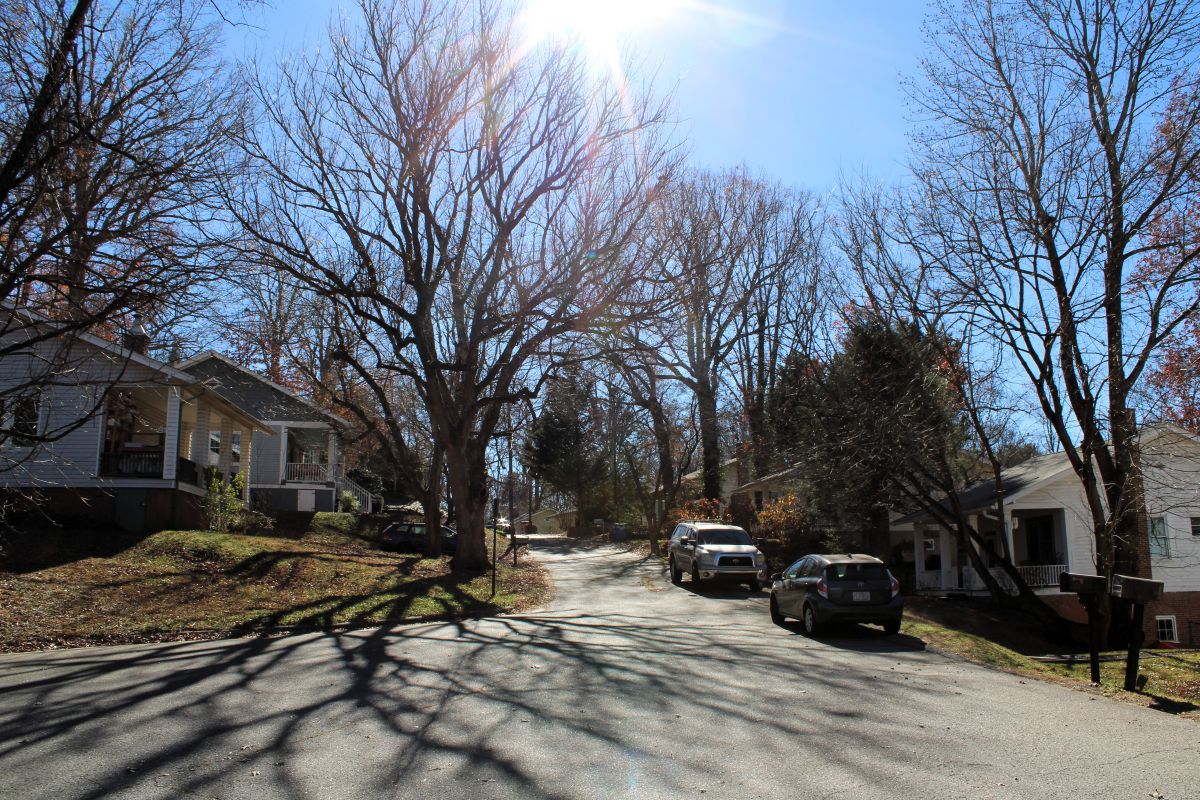 Oakley Asheville Neighborhood