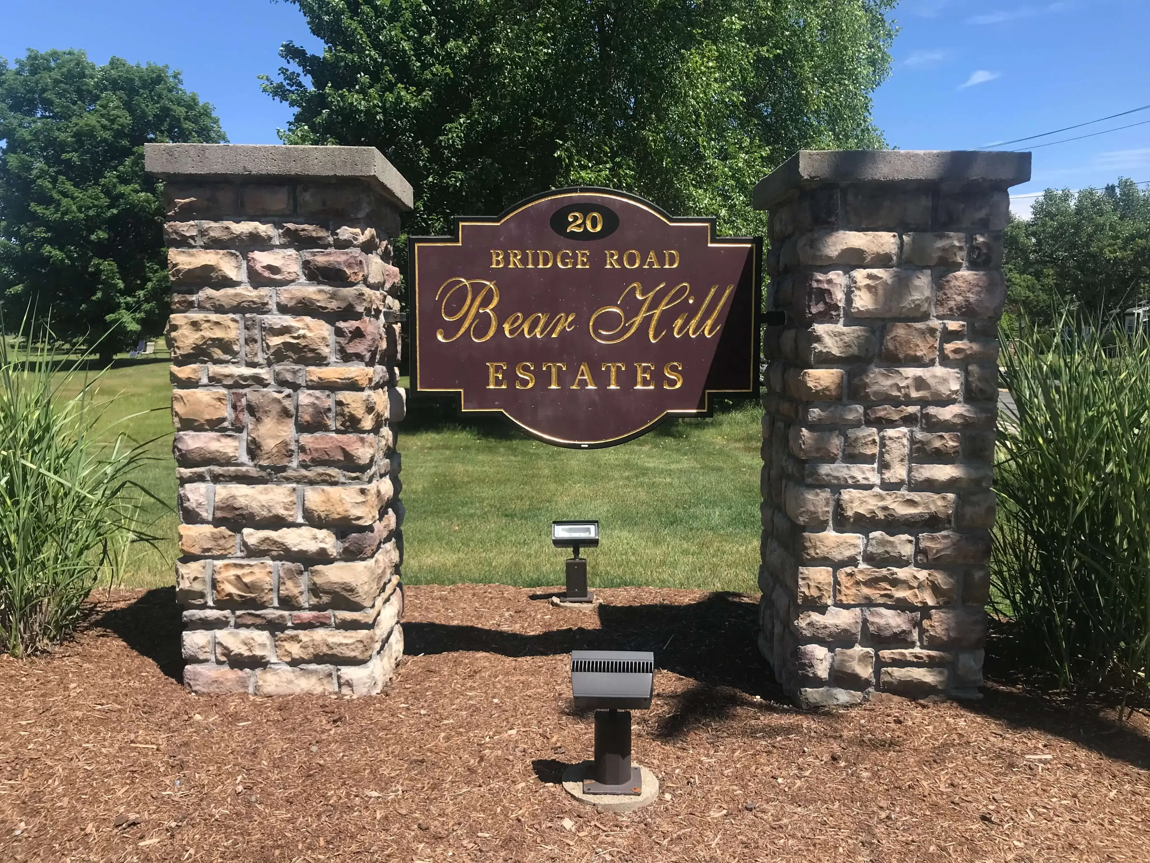 Bear-Hill-exterior-photos-300x225