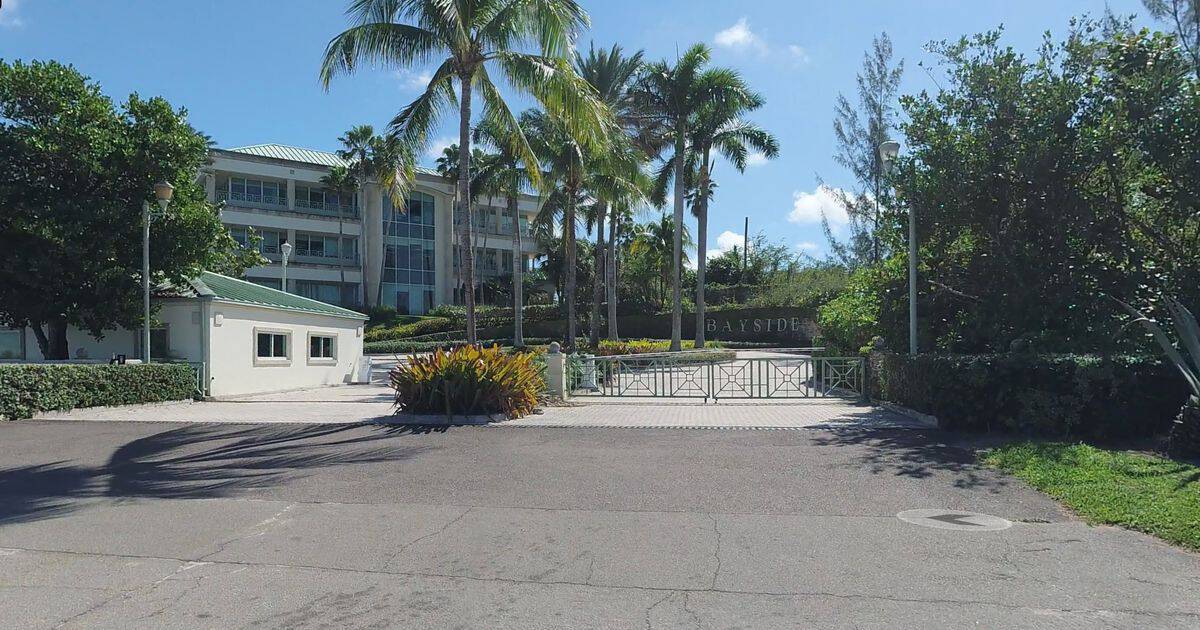 Bayside Executive Park Nassau Bahamas corporate office space for rent