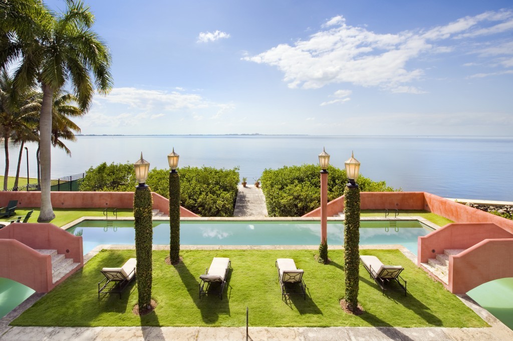 2999 Brickell Ave - Terrace View
