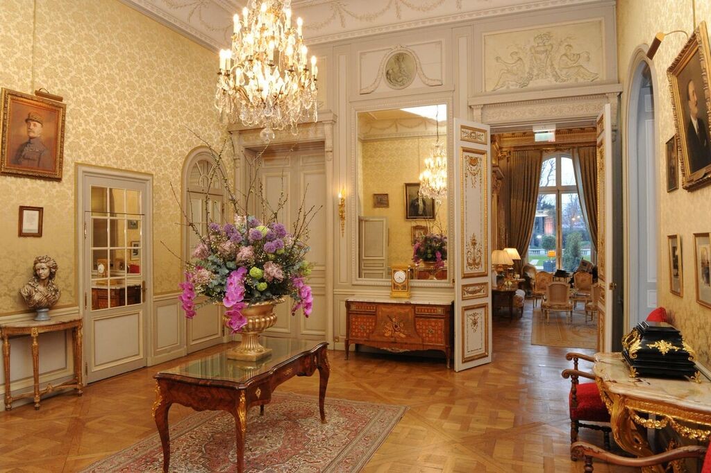 Cercle de LUnion Interalliee's Guest Hall Cercle de LUnion Interalliee's Guest Hall