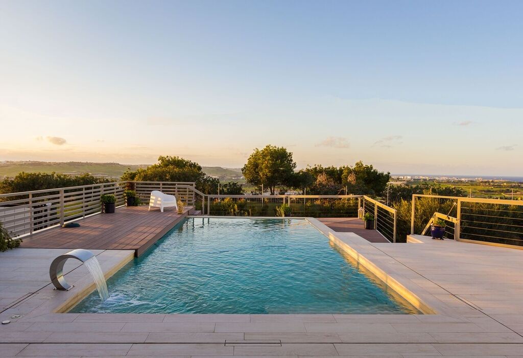 Sumptuous Bungalow, Naxxar|2,800,000 Sumptuous Bungalow, Naxxar|2,800,000