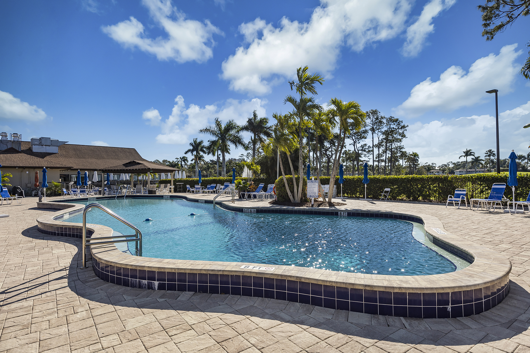 Glades Golf and Country Club