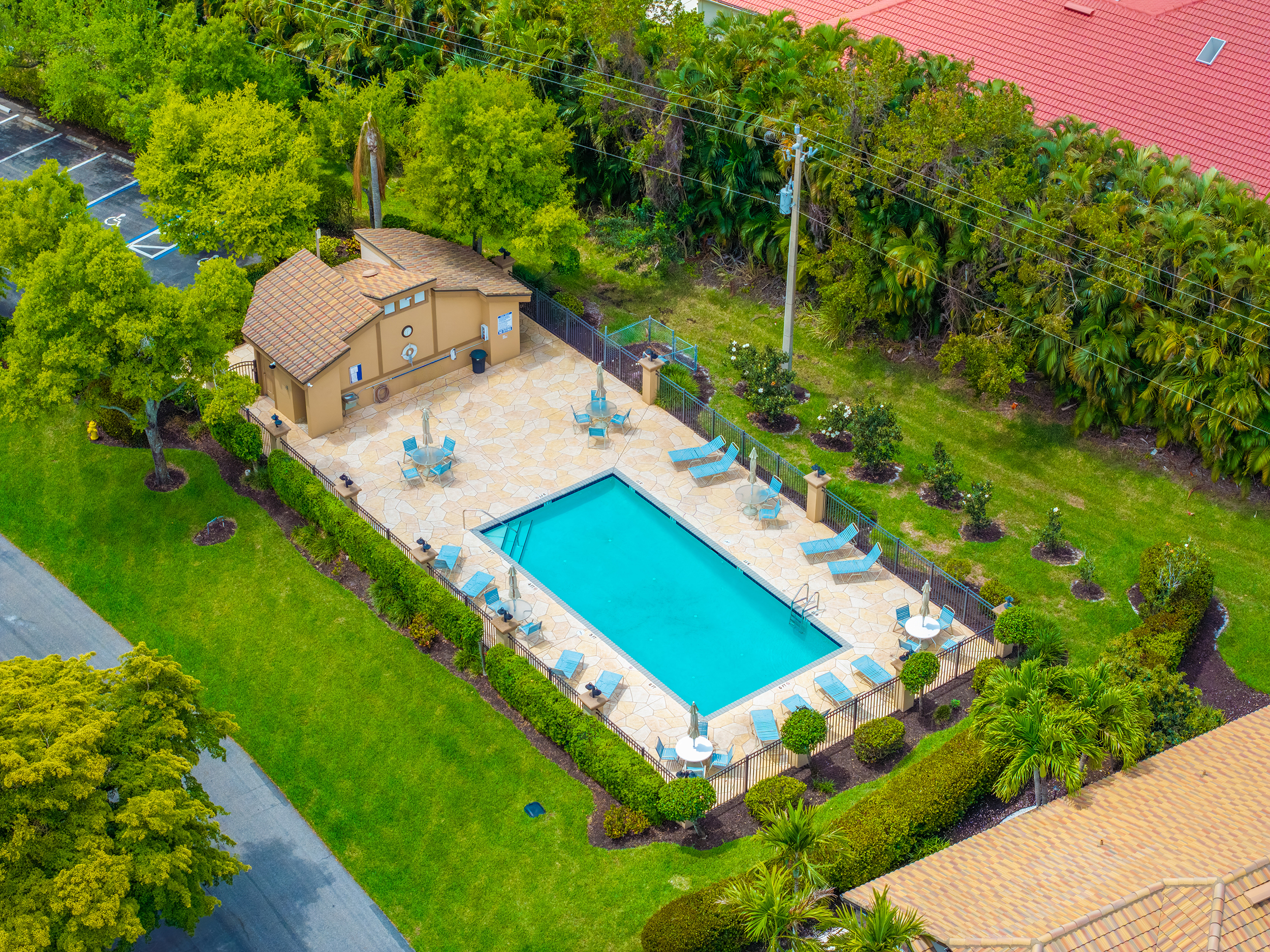 Water's Edge at Peppertree Pointe
