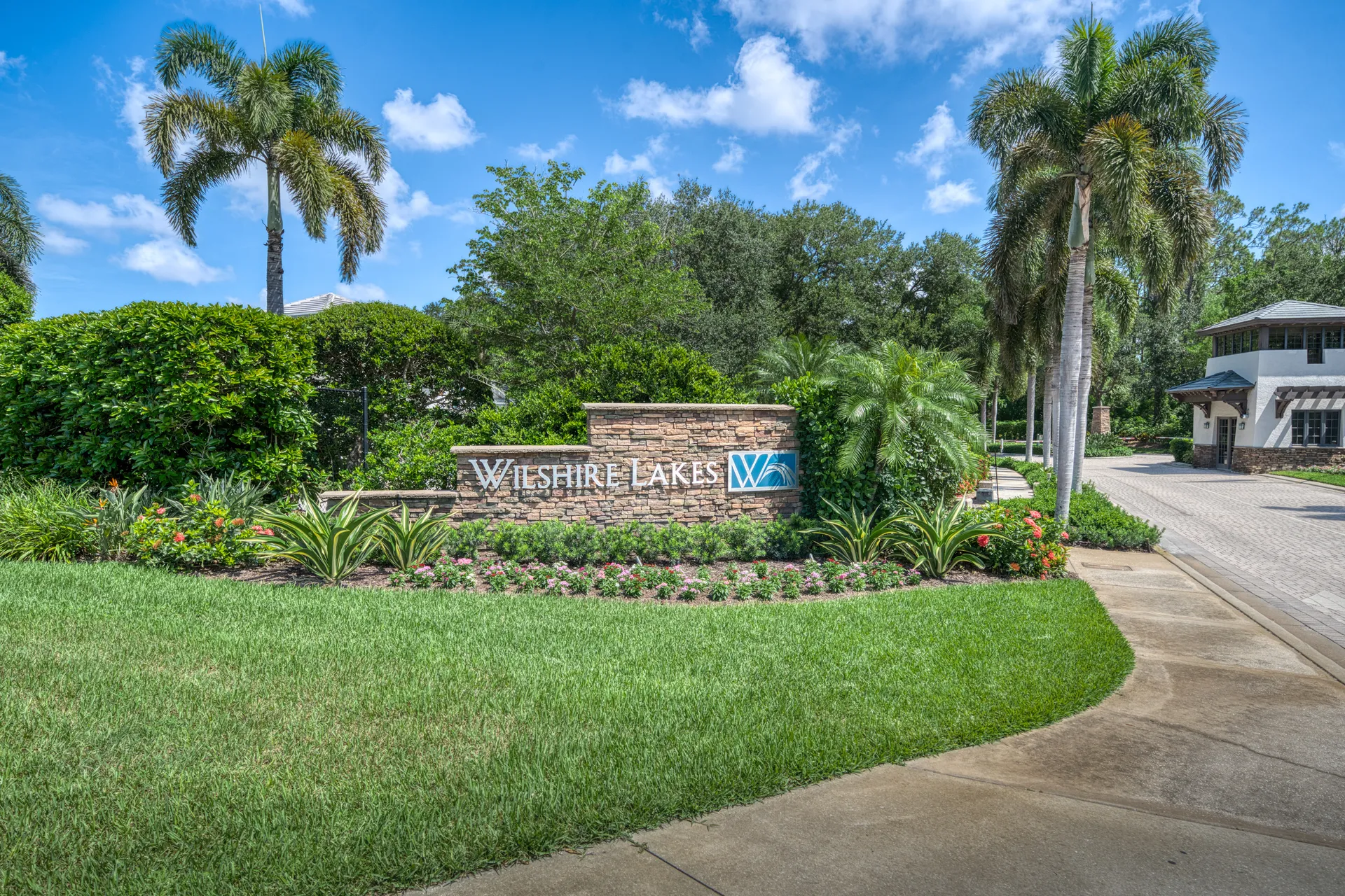 Wilshire Lakes