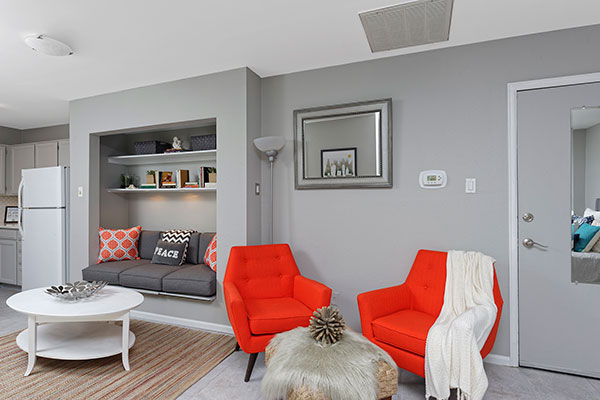 1245 race st living room