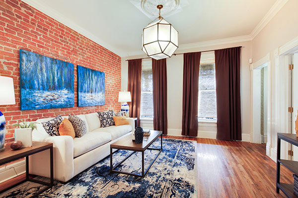 2745 west 25th living room