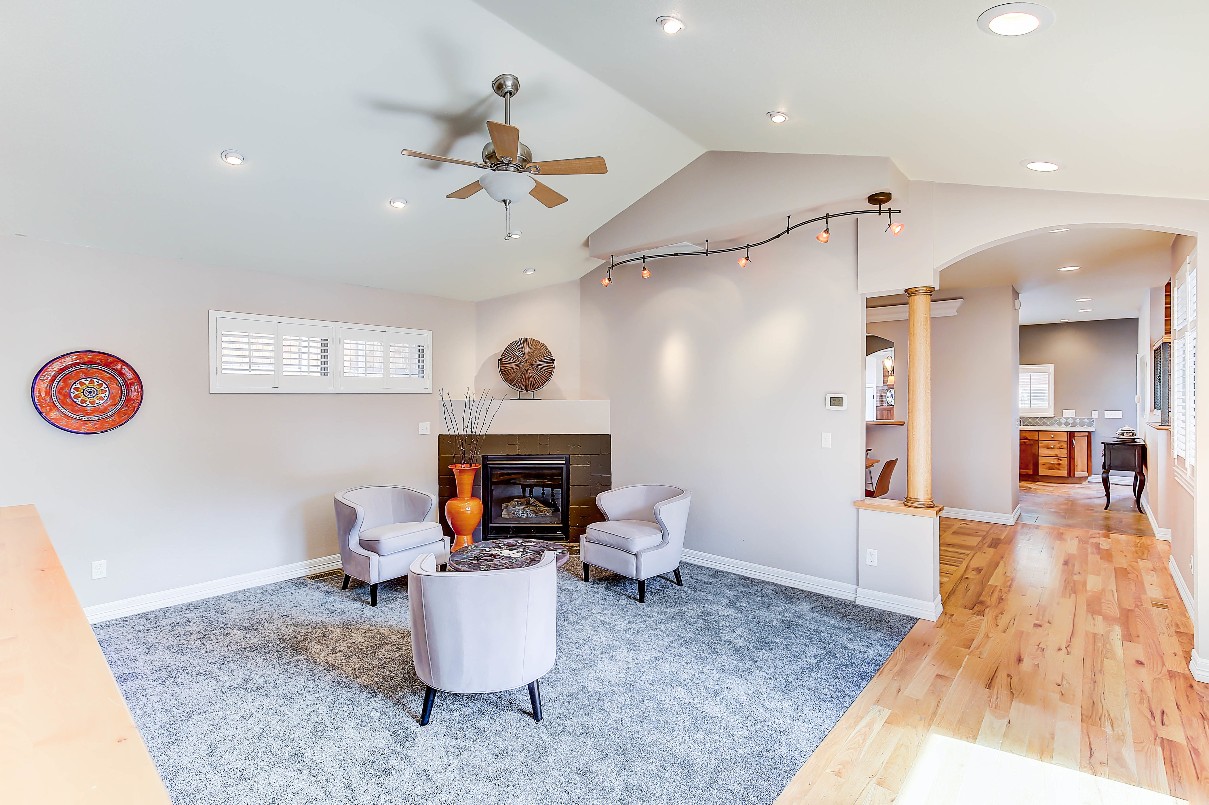 West-Highland-family-room