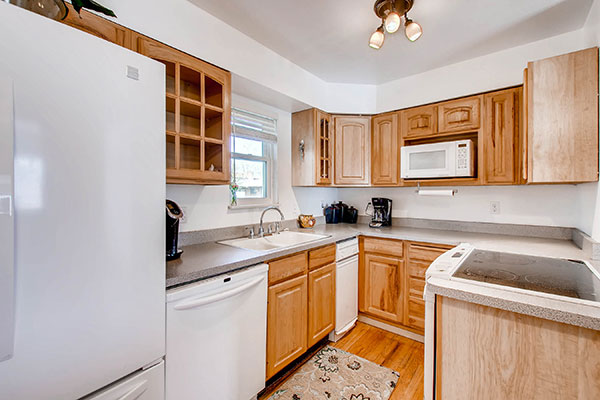 4510 south garrison place kitchen