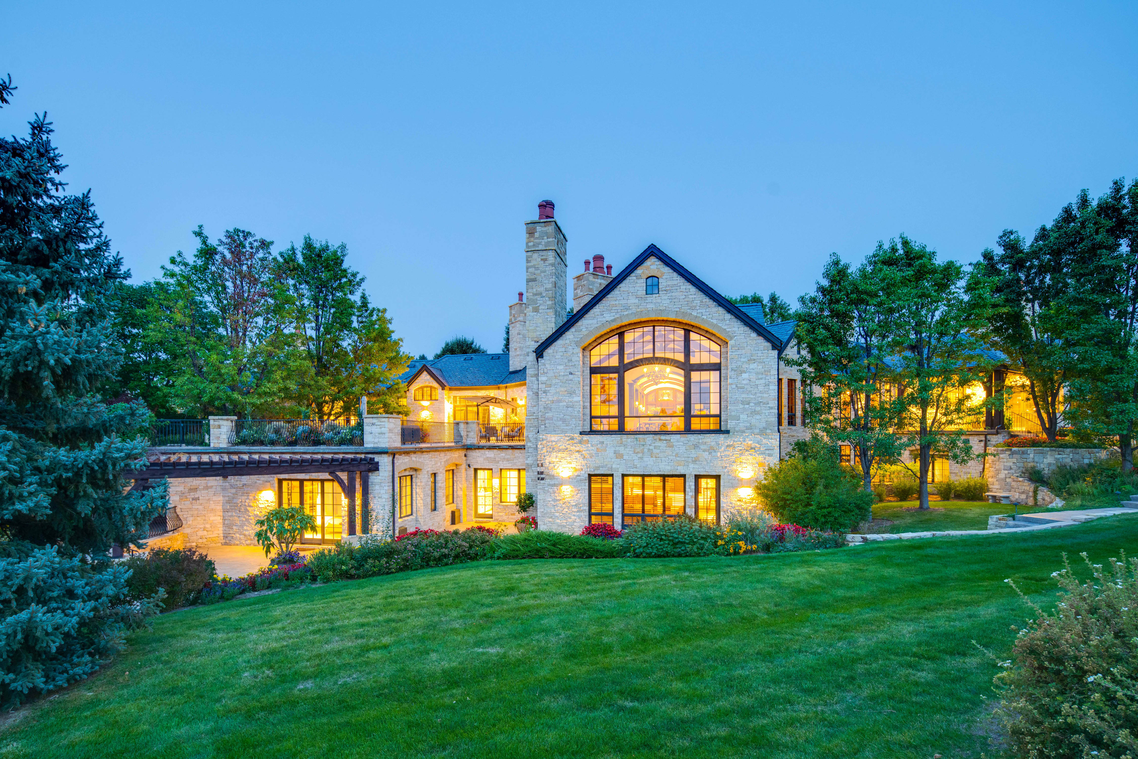 7 Cantitoe Lane in Cherry Hills Village, Colorado