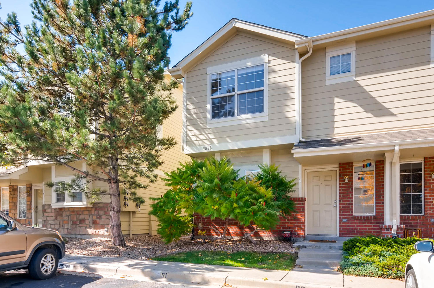 Thornton-condo-townhome