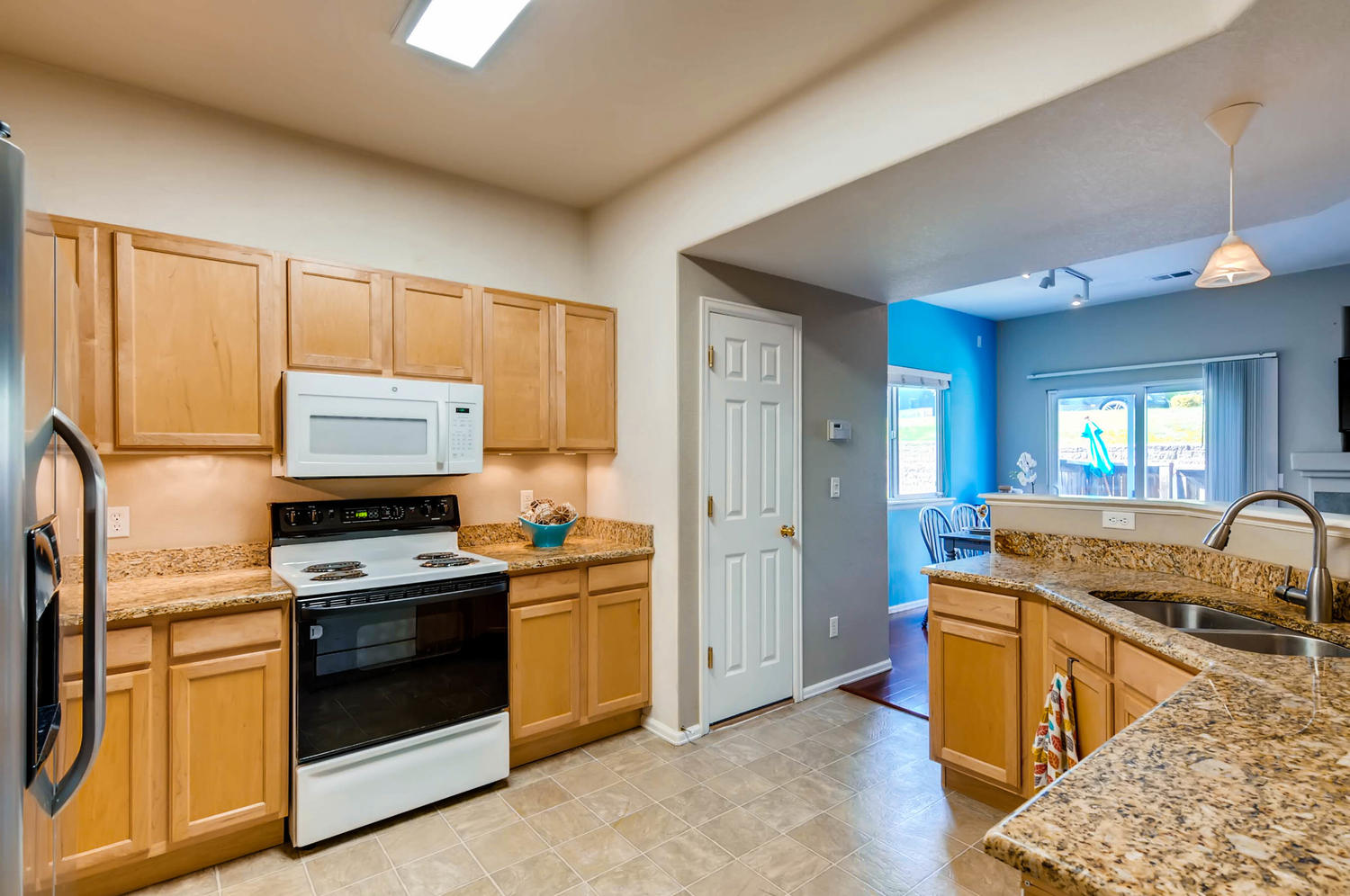 Thornton-kitchen