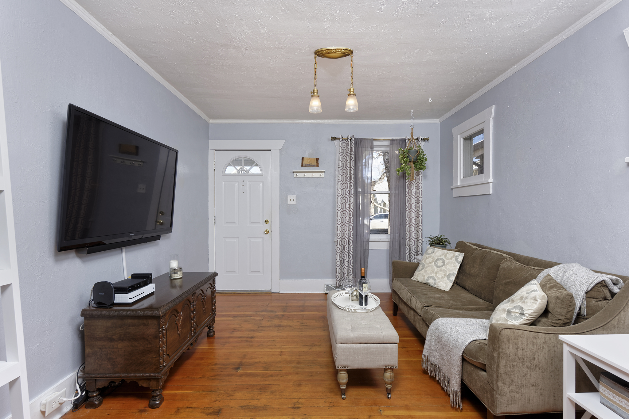 Berkeley-living-room