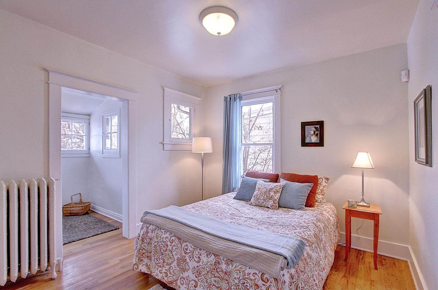 Berkeley-bedroom