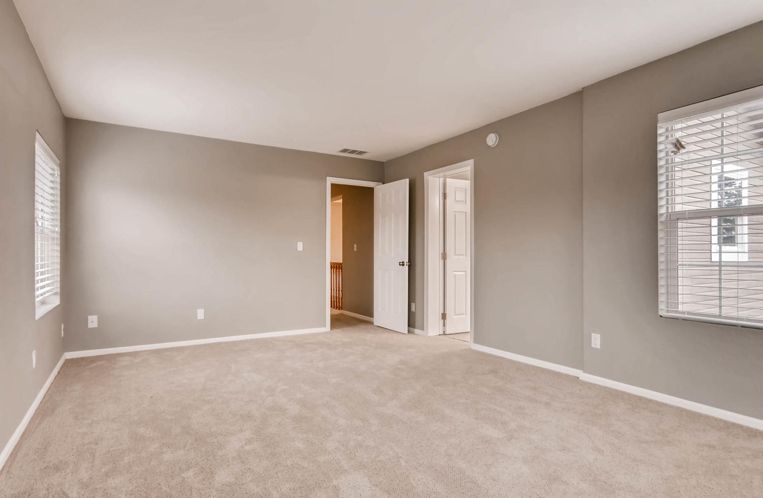 Cloverdale-bedroom
