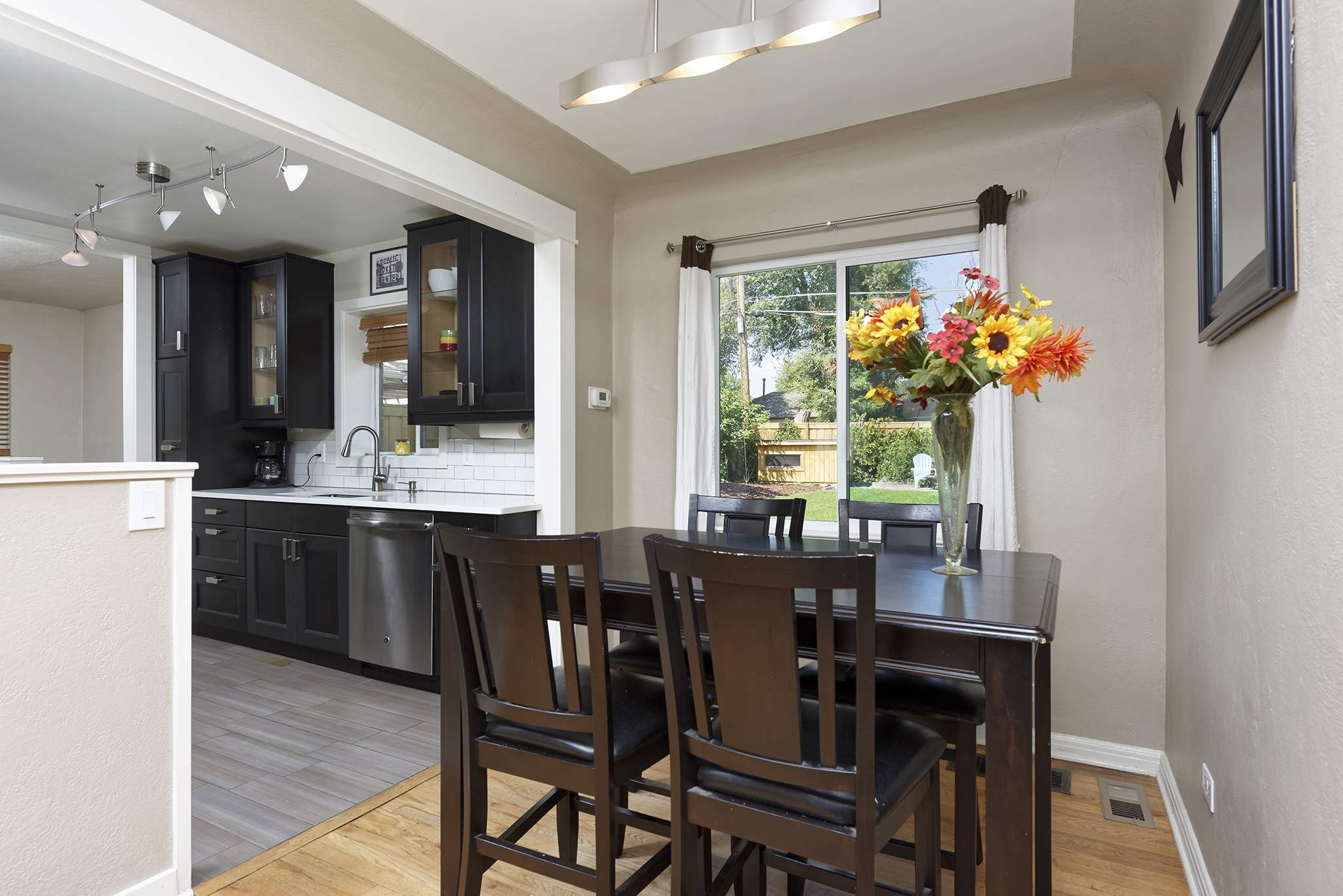 North Park Hill, dining