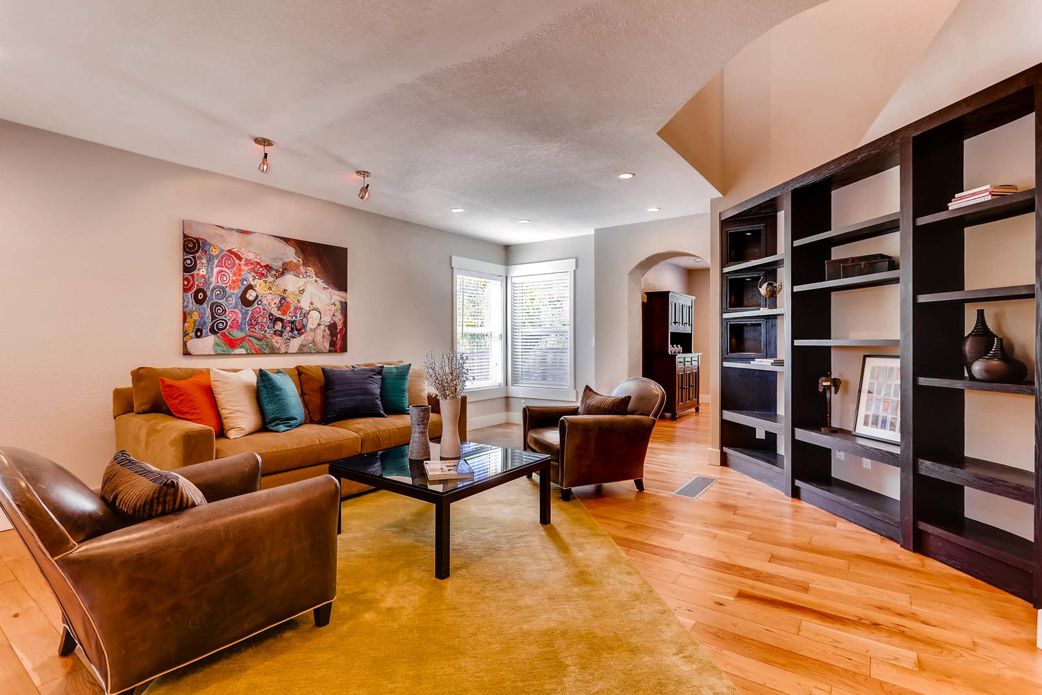 Eastridge-living-room