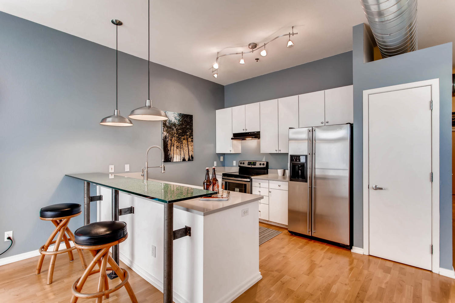Five-Points-kitchen