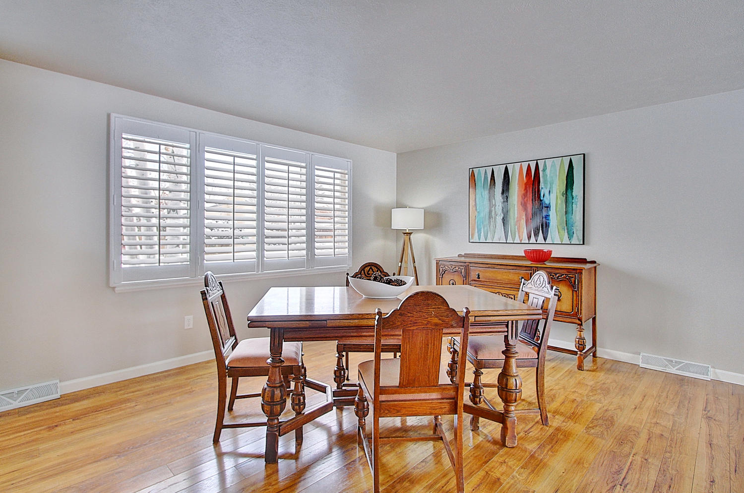 Hampden-Heights-dining-room