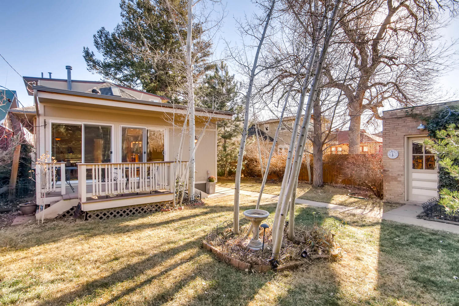 Harkness-Heights-backyard