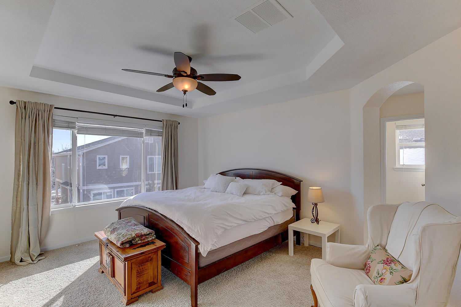 Ladera-bedroom
