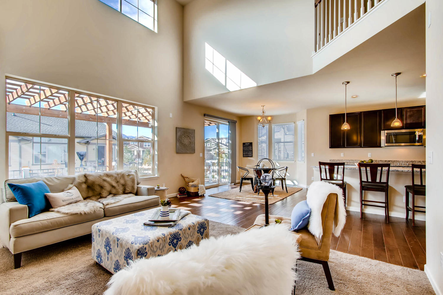 Leyden-Rock-living-room