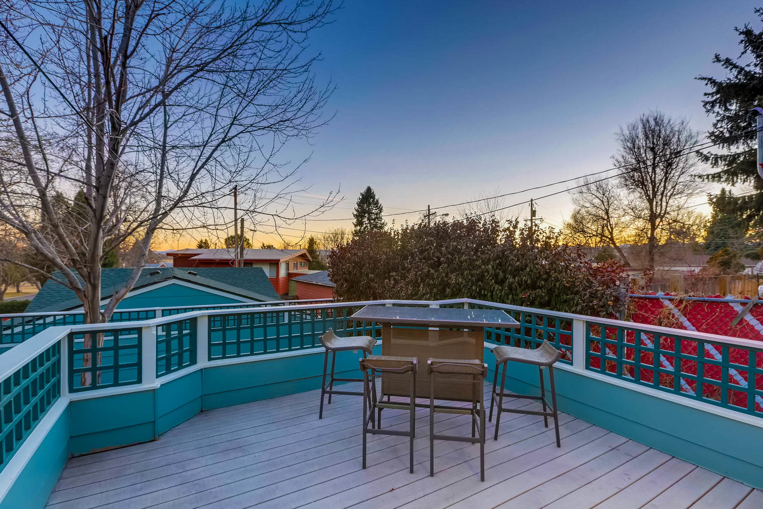 Sloans-Lake-patio