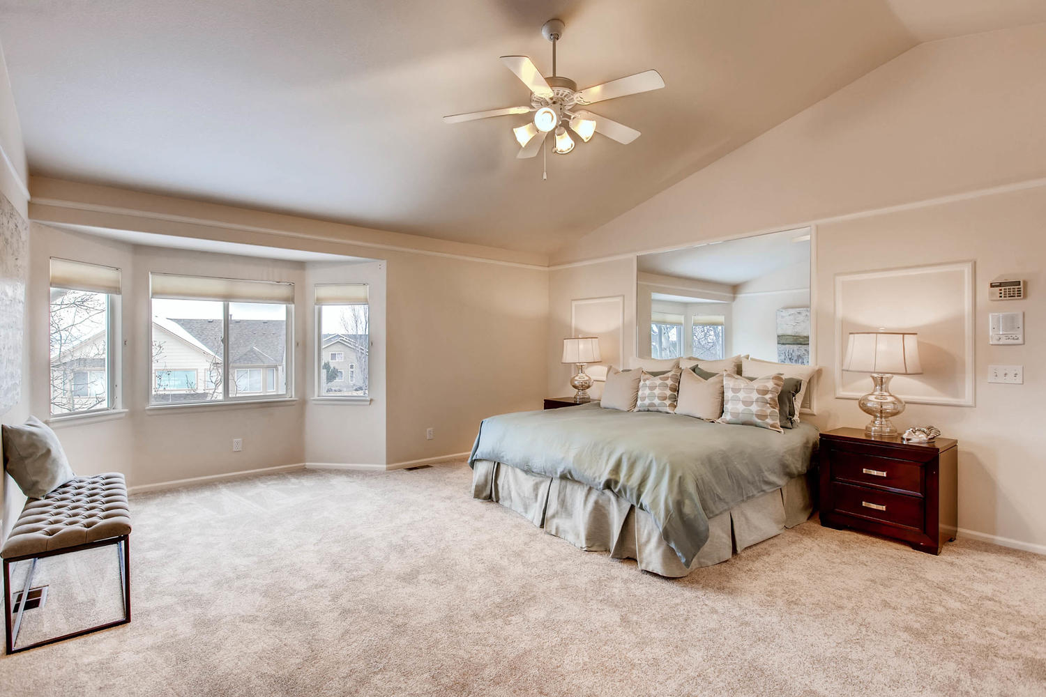 The-Meadows-bedroom