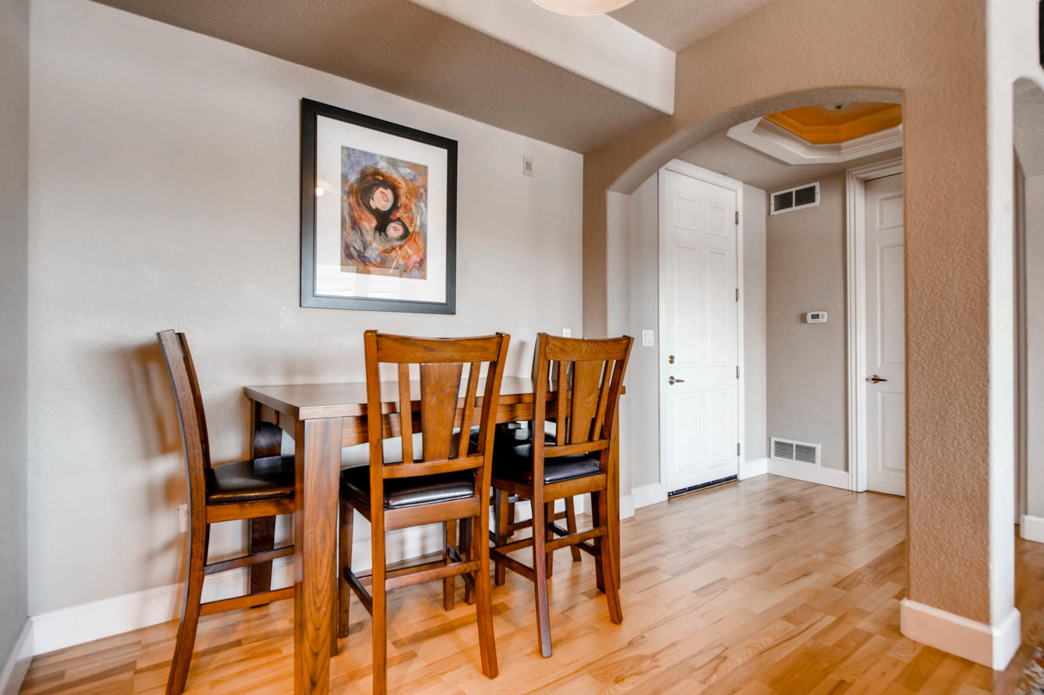 Uptown-dining-room