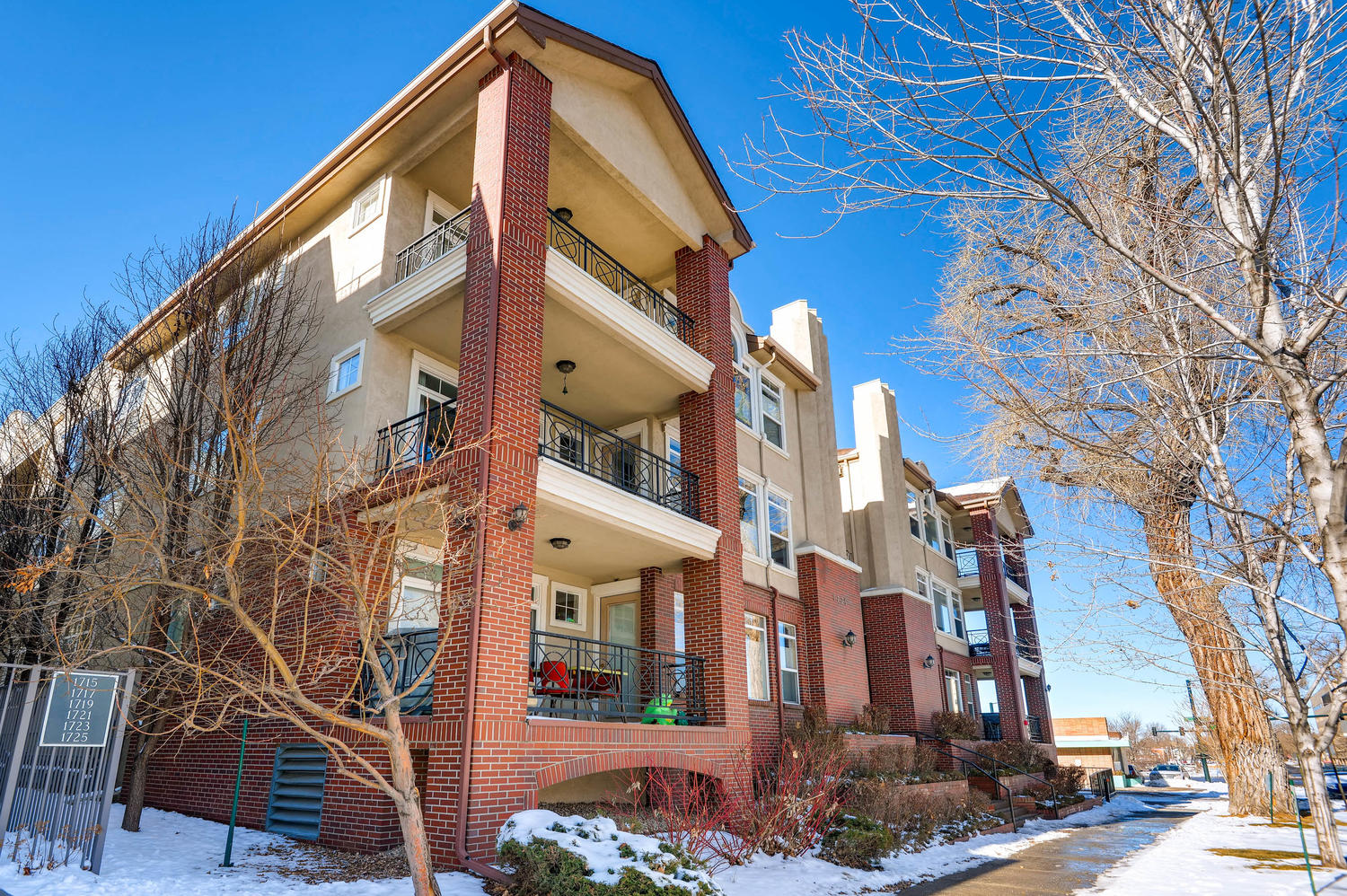 Denver-condo