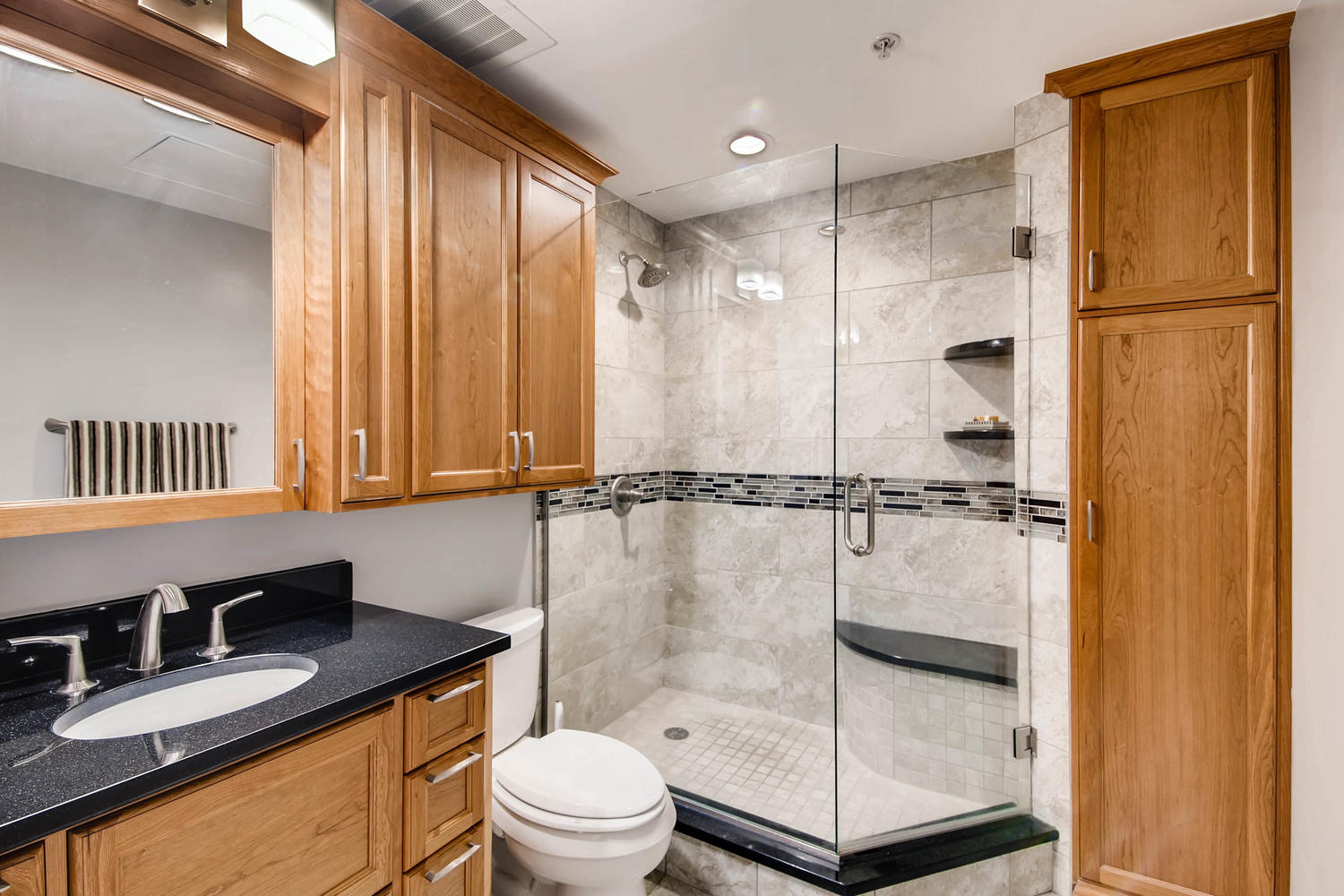 Uptown-bathroom