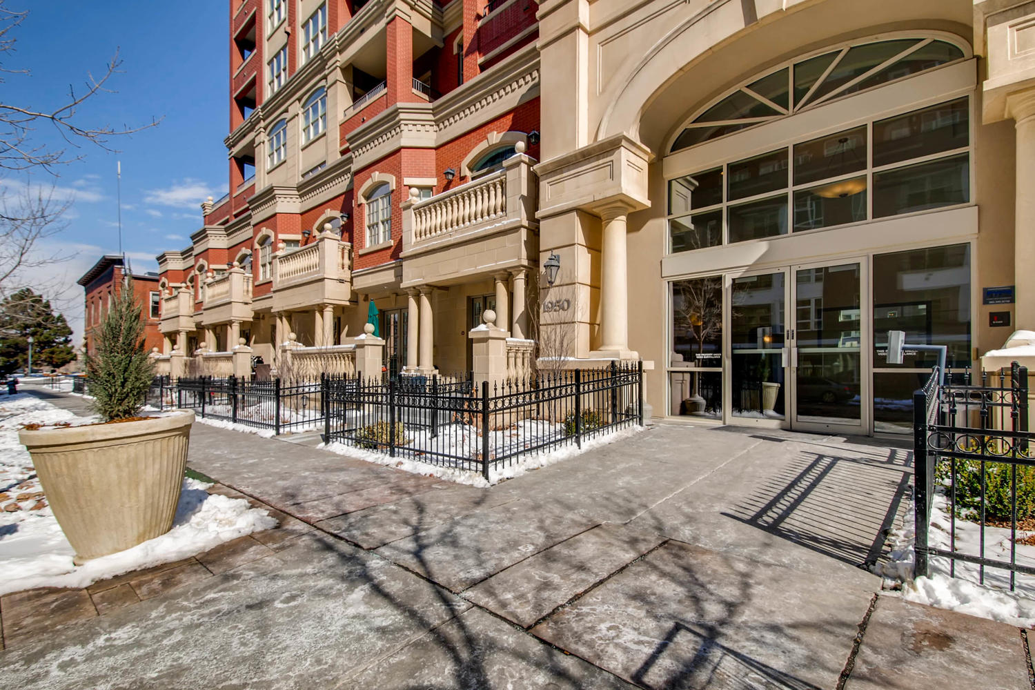 Denver-condo