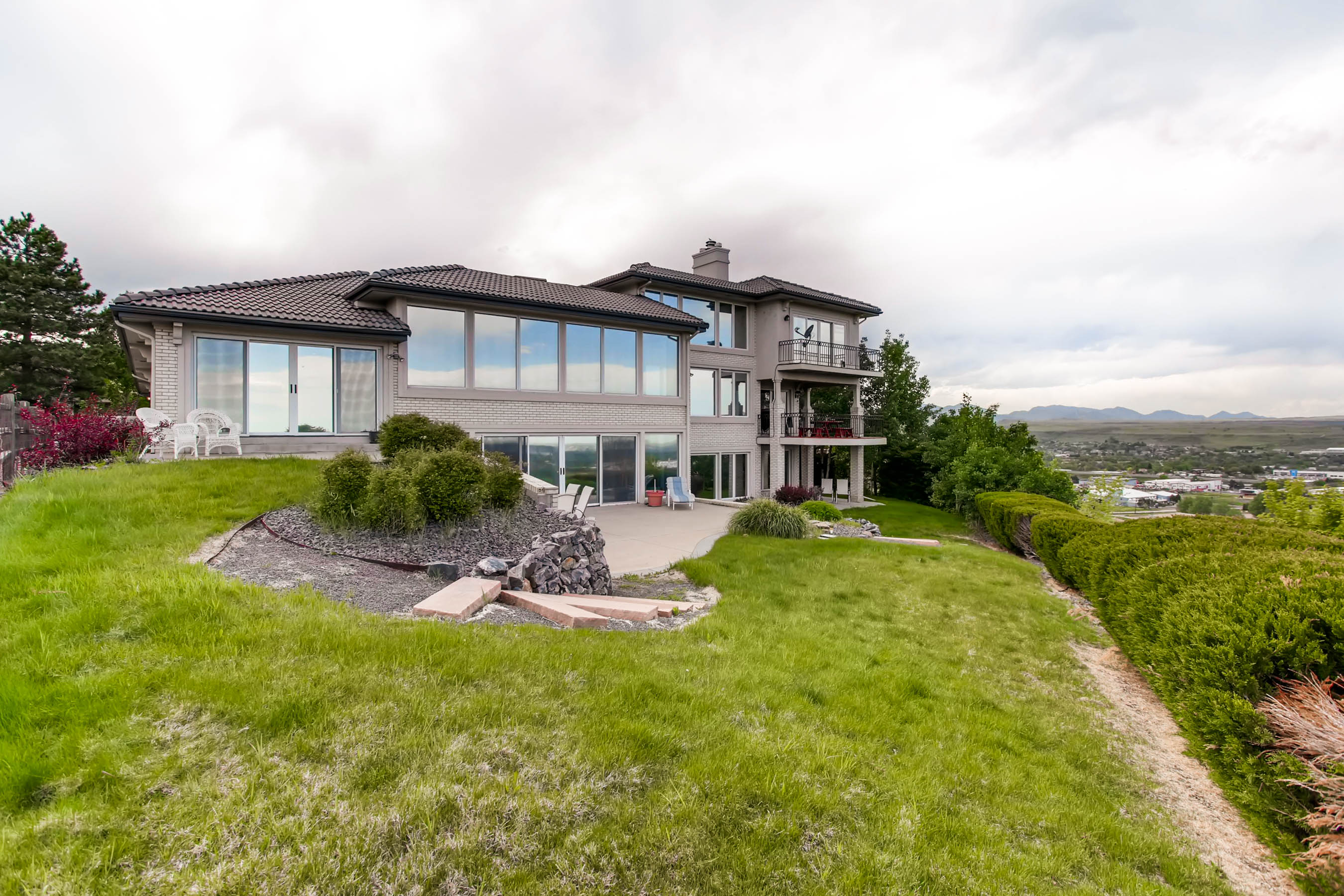 Golden home for sale