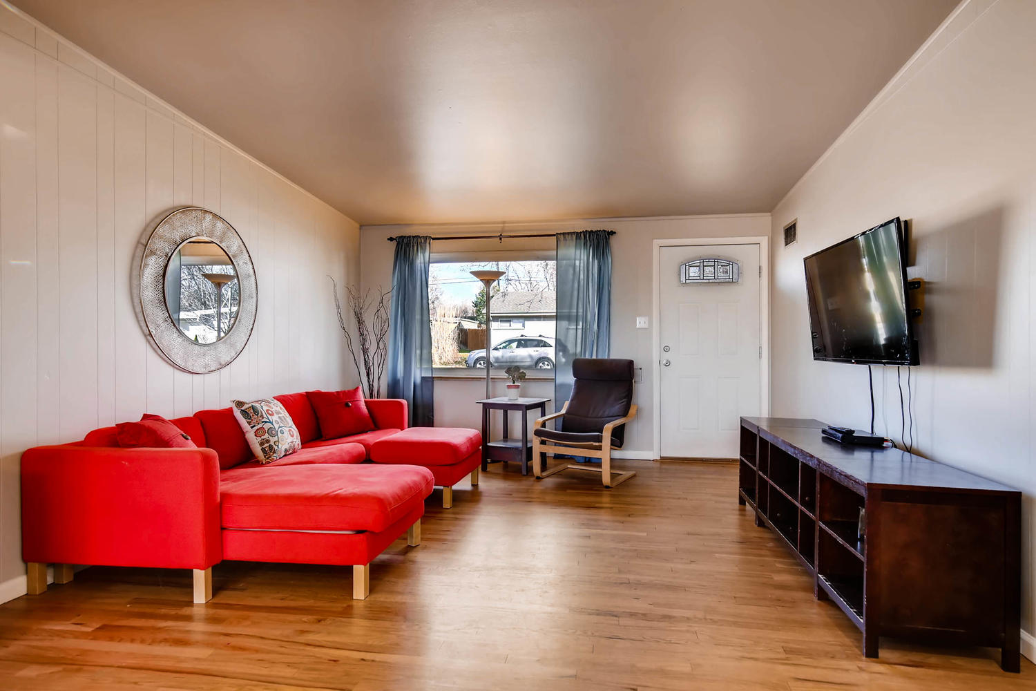 Alta-Vista-living-room