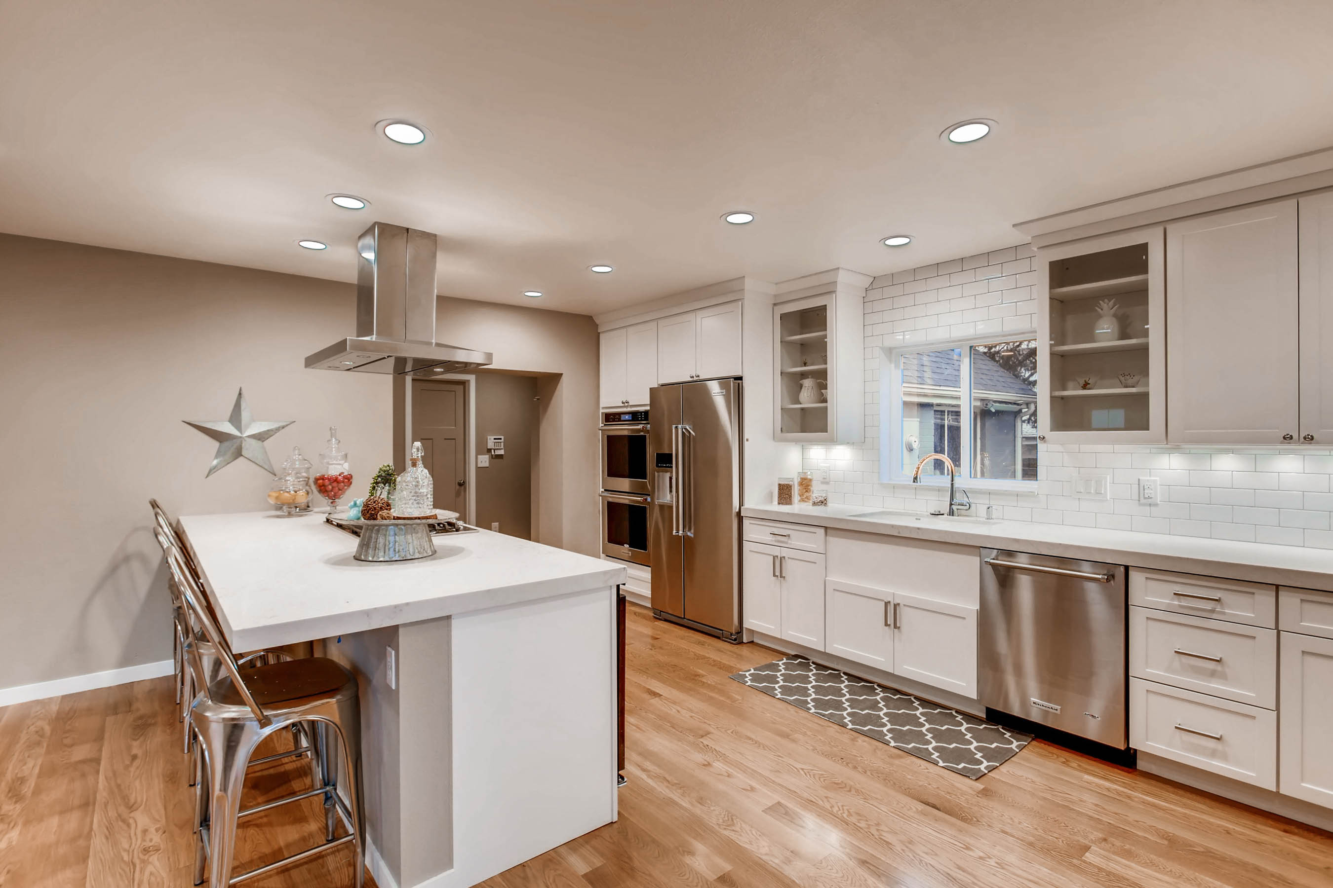 Crestmoor-kitchen