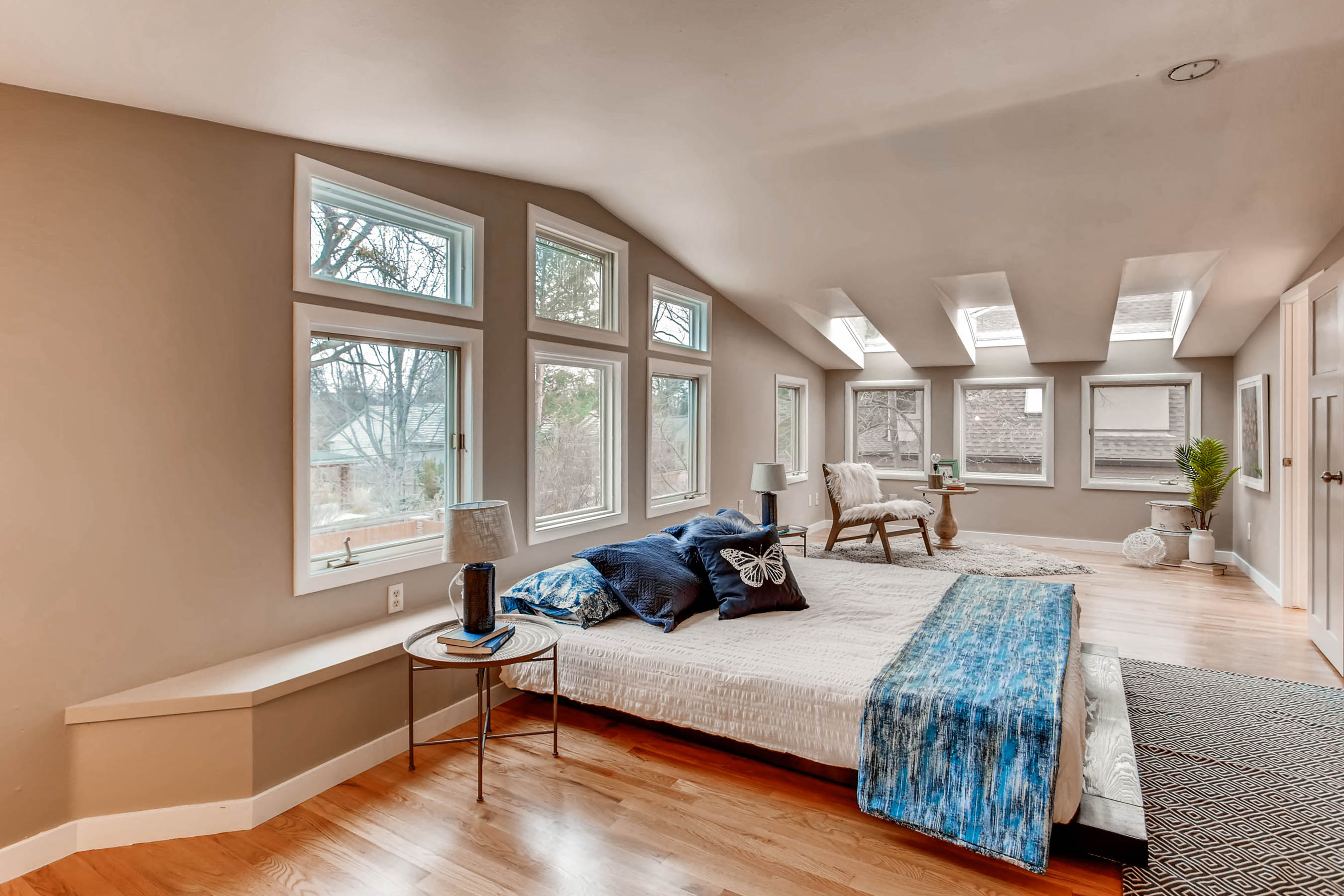 Crestmoor-bedroom